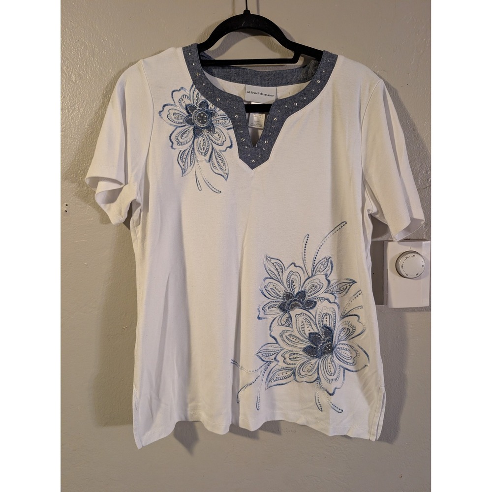 Alfred Dunner Women's Sm White Blue Floral Embroidered Studded Top Cotton Blend